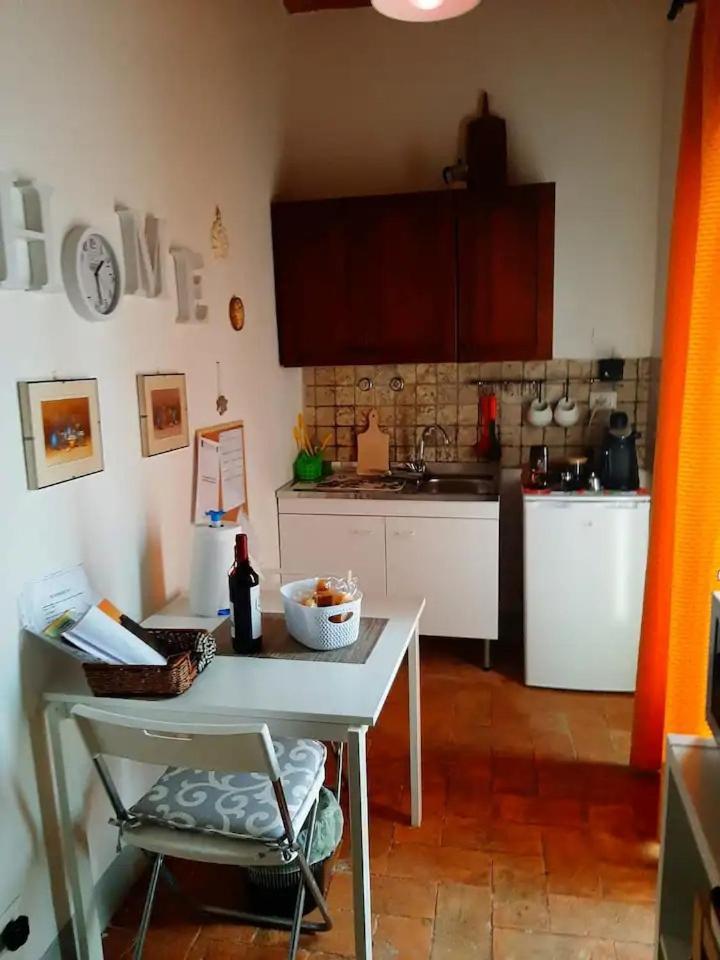 La Casina Di Ancicucco 2 Apartment San Gimignano Luaran gambar